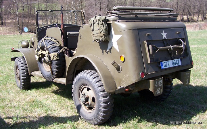 Dodge WC 24 vojenské vozidlo USA
