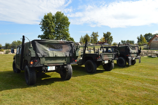 Vojenský veterán - HMMWV