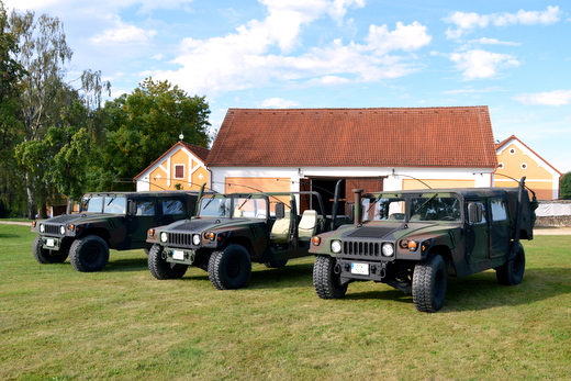 Vojenský veterán - HMMWV